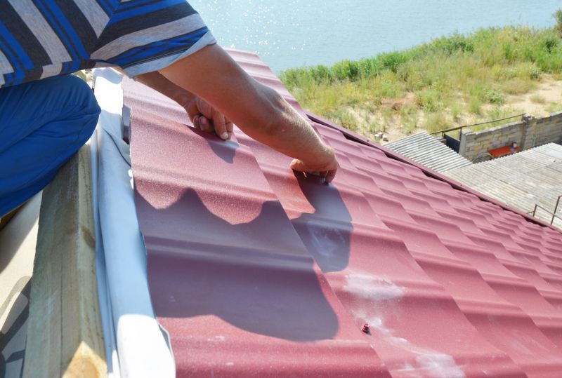 Fall Metal Roofings Installation
